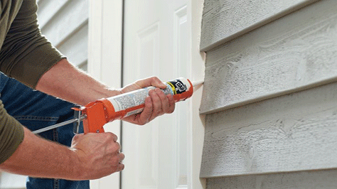 Caulking exterior siding Caulking exterior siding